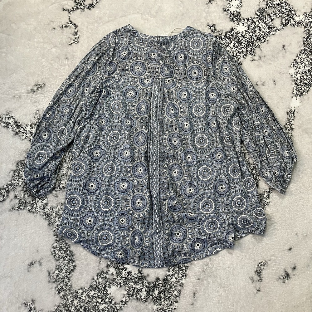 Rose Olive Shirt Womens Size 1X Bohemian-style Tunic Blue White Geometric - Picture 3 of 8